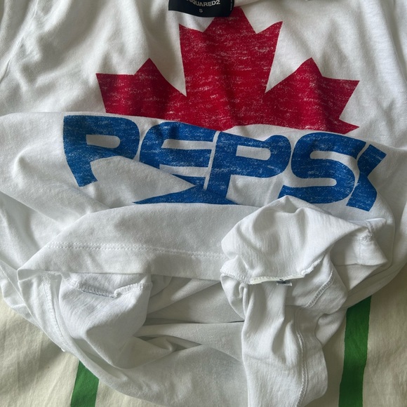 dsquared2-white-pepsi-edition-surf-fit-long-sleeve-t-shirt_dsquared2 - Picture 6 of 7